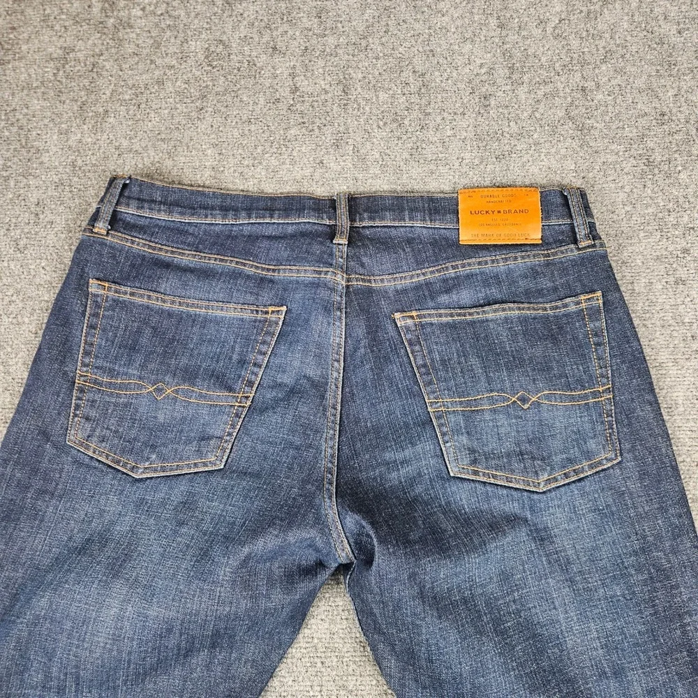 Lucky Brand 221 Straight Leg Jeans Mens 36x30 Dark Wash Pace 7MC1038 Denim